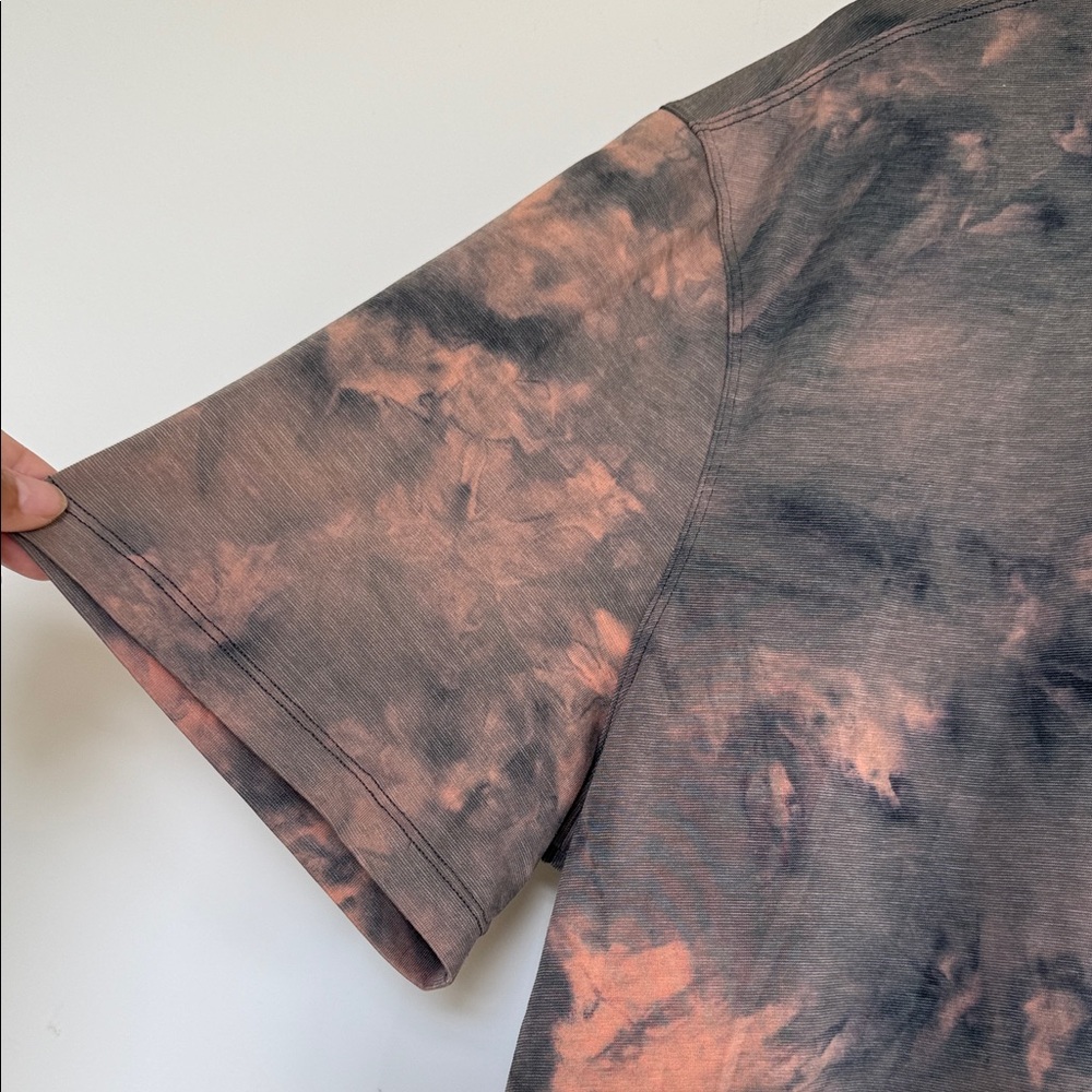 lululemon athletica Men's Polo - Black and Brown Tie-Dye - Picture 4 of 5